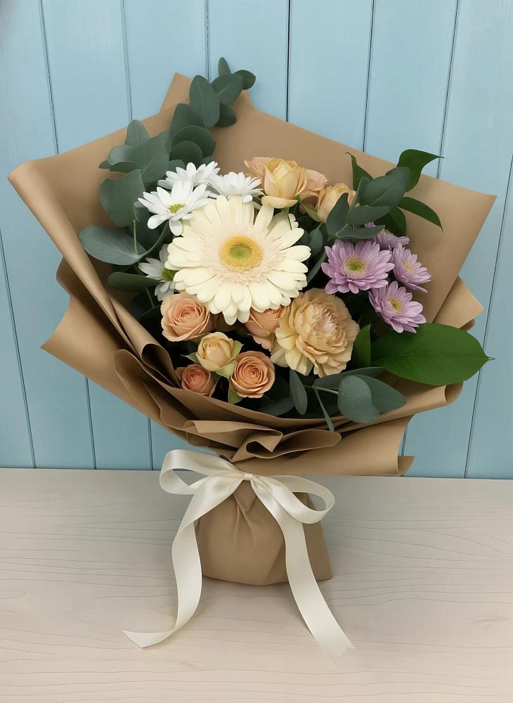 Букет цветов из: Герберы и Хризантемы в Васильевском Моху