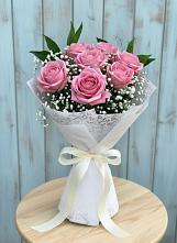 Букет цветов из:  Розы в Васильевском Моху