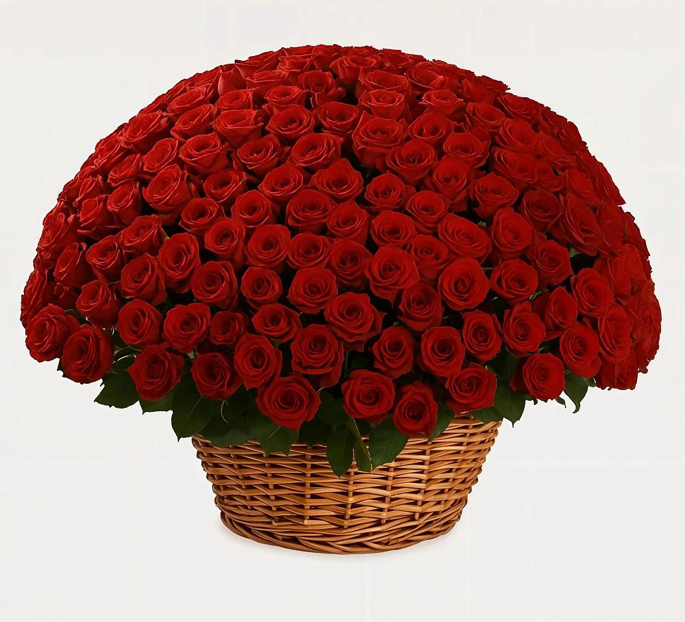 Премиум букет из: Розы в Васильевском Моху