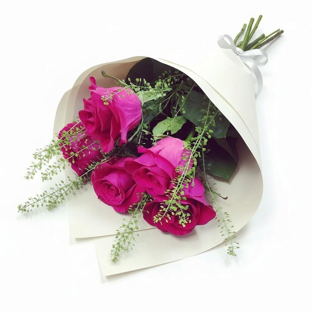 Букет цветов из: Розы в Васильевском Моху