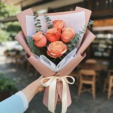 Букет цветов из:  Розы #REPLACE_PRED# Васильевском Моху