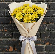 Букет цветов из:  Хризантемы в Васильевском Моху