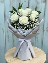 Букет цветов из:  Розы в Васильевском Моху