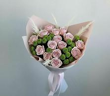 Букет цветов из:  Розы и Хризантемы в Васильевском Моху