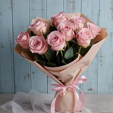 Букет цветов из:  Розы в Васильевском Моху
