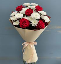 Букет цветов из:  Розы и Хризантемы в Васильевском Моху