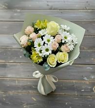 Букет цветов из:  Альстромерии, Розы и Хризантемы в Васильевском Моху