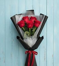 Букет цветов из:  Розы в Васильевском Моху