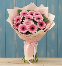 Букет цветов из:  Герберы в Васильевском Моху
